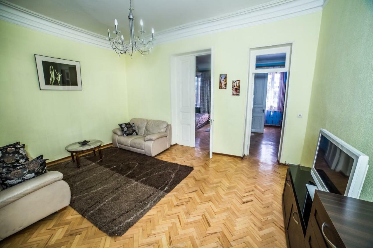 Gold District Apartment Tbilisi Exterior photo